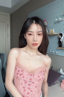 女儿男朋友是妈妈的爱豆的电视剧